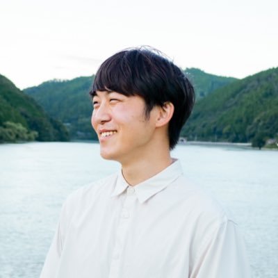 hironori_design's profile picture. 【再現性のあるデザイン術を発信】歴10年のグラフィックデザイナー｜制作実績2,000件以上（大手企業の制作を担当）｜Illustrator・クライアントワーク・案件獲得法が学べるデザイン塾「たけのめデザイン塾」主宰｜制作のご依頼はDMへ