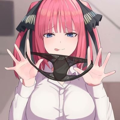 Hermana @Nakanitouwu
Hermana @Mikunakano26950
Hermana @YonPrime428
Hija: @raikou_567
Hija: @Pan_puta
Hija: @SAtractiva736