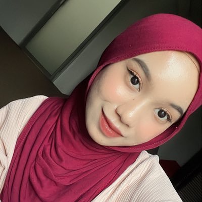 waniebono Profile Picture