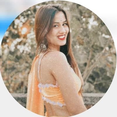 RimaSingh96655's profile picture. Life is short . Make each second count. And enjoy..don't worry about anything. Welcome to my professional account.🐤😍🌟