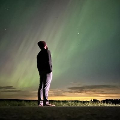 shahamfarooq's profile picture. “in everything with which God so generously surrounds human loneliness” - VN