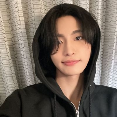 『#SEONGHWA: 𝙙𝙤 𝙮𝙤𝙪 𝙠𝙣𝙤𝙬 𝙬𝙝𝙖𝙩'𝙨 𝙩𝙝𝙚 𝙨𝙬𝙚𝙚𝙩𝙚𝙧 𝙩𝙝𝙖𝙣 𝙘𝙖𝙣𝙙𝙮? 𝙧𝙚𝙖𝙙 𝙩𝙝𝙚 𝙨𝙚𝙘𝙤𝙣𝙙 𝙬𝙤𝙧𝙙☁️💜』#에이티즈💗Atiny forever🌠💜