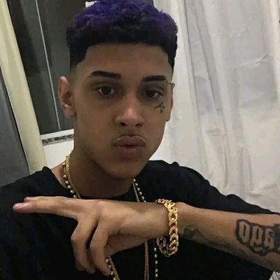 Eles disseram que eu tava esquecido
Olha o meu som, ele tá estourado 🤬✌🚩