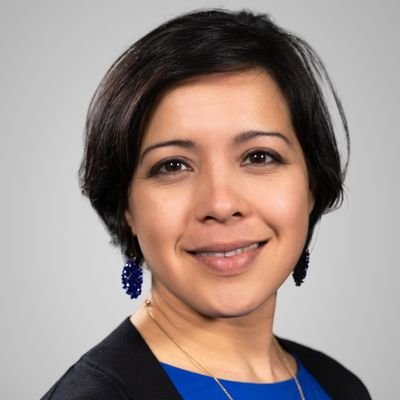 Yensi Flores Bueso Profile