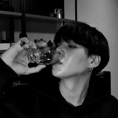 fanacc of @BTS_twt (98% bangtan, 1% anime, 1% jualan)
Brand Partner Oriflame