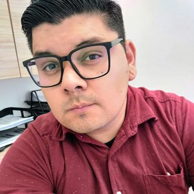 👽🐼🍆🌈♏🔥☕💀🌵🎨🖍🤓JRZ.
insta: @roo.villalobos