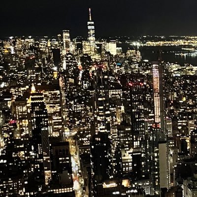 AlexisBrogen's profile picture. Entrepreneur partageant des conseils pratiques pour créer et améliorer votre entreprise. Pas de vente, juste pour aider les entrepreneurs à réussir.