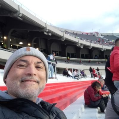 Bonaerense,papá de Fede,Rami y July. Abogado,docente,investigador,militante Radical,de la Coordinadora! hincha de River,Temperley, inconformista serial!🔆🌙⭐️❤️