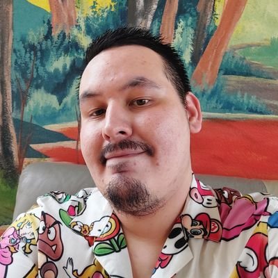 🏳️🌈 Licenciado en Letras. Muchos libros, series, peliculas, mangas, anime y videojuegos.