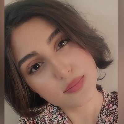 روحی زخمی در کالبدی خندان.
https://t.co/s9I3MjaWOT