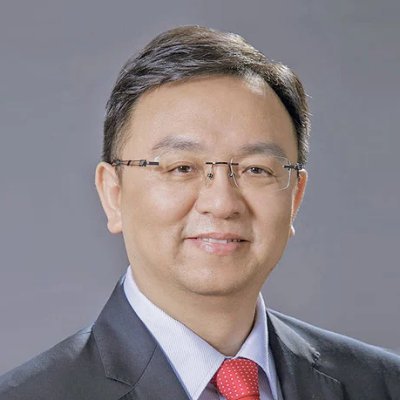 Chairman & CEO of BYD 🚘 Auto Mobile_Semiconductor_Co_founder _FinDreams_modules (solar panels) Companies .