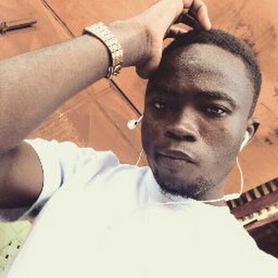 Updulgraphix865's profile picture. @Updulgraphix 
I Design|| Print || banners || Painting service || Wedding cards design || Naming ceremony ||  Brand Label design and many more.