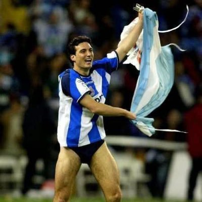 PedreiraCarro's profile picture. Y volvería, volvería a nacer retrasado