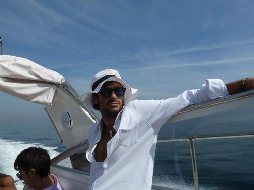 BrunoMajorano's profile picture. Più o meno giornalista sportivo. @mattinodinapoli e http://t.co/knLr2aPwu7