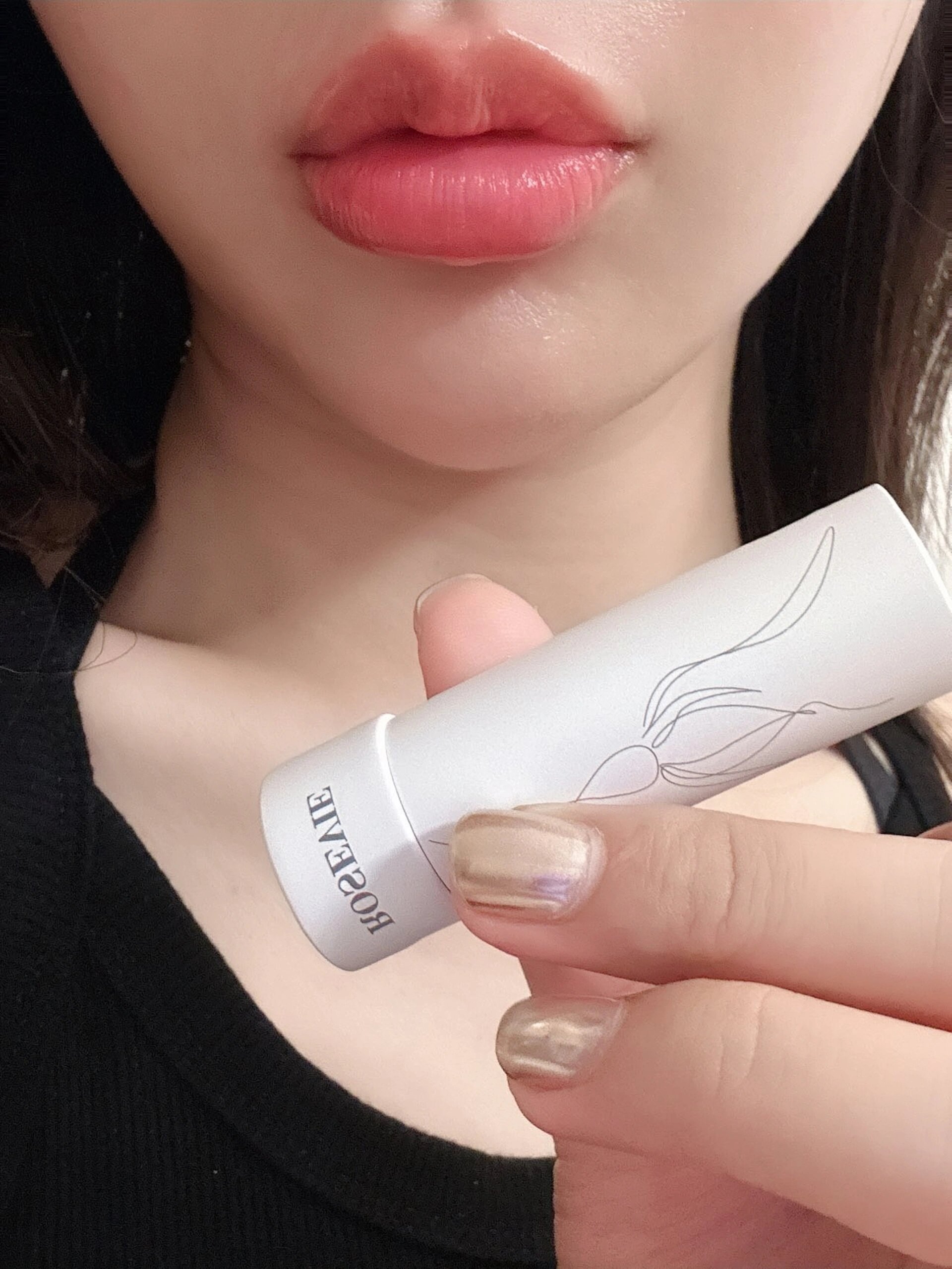 3TWvV5286uHfY's profile picture. 