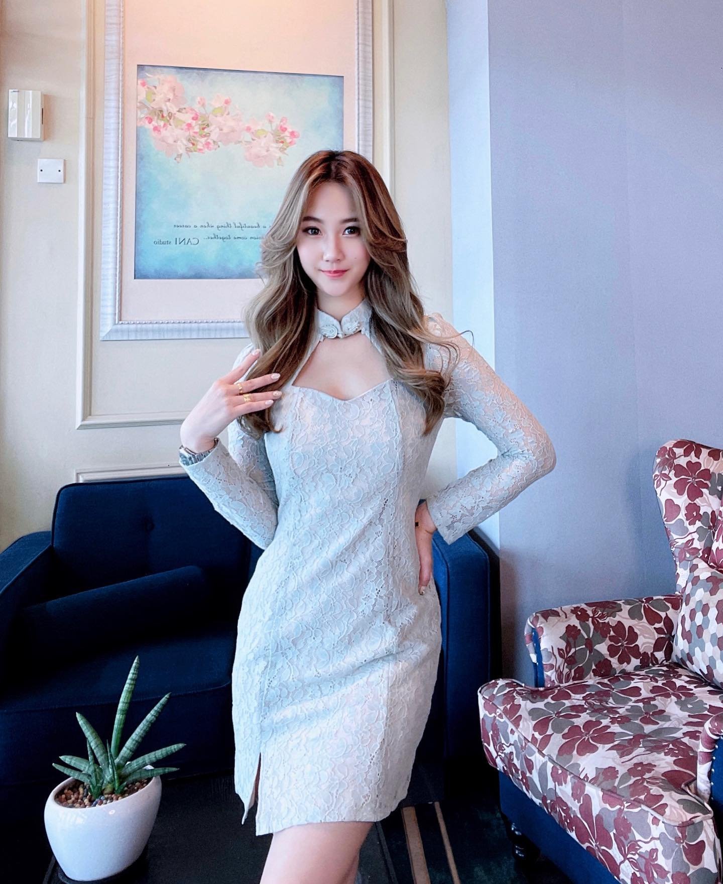 kounoshier89029's profile picture. The best commitment is not to love you for ten thousand years, but to require no commitment at all.    https://t.co/R8dHFVxhW7