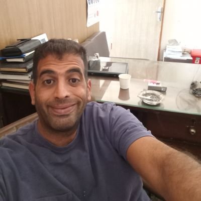 🇱🇧 76027168