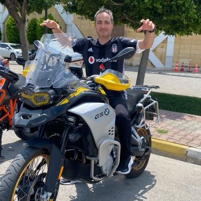 BesiktaslErsin's profile picture. Beşiktaş Aşığı. 
#Beşiktaş 'a dair ne ararsan. 
🦅🦅🦅
takip eden %💯takip edilir.

@ErsinJunior  yedek hesabı

@BJKSocialCrew grup üyesi