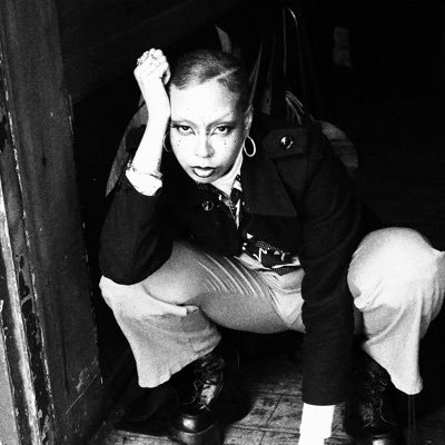 ___mizzie's profile picture. .