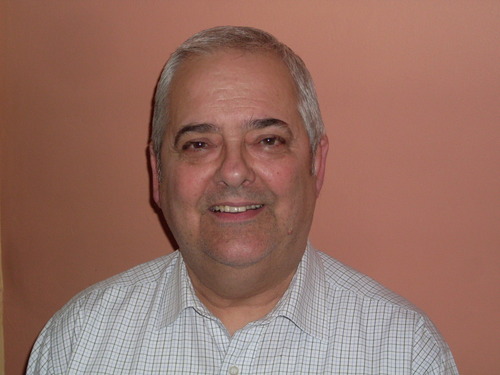 Hi my name is Mike, I help people with confidence issues I find the best self help products available.for more info. http://t.co/WCpUd6pzLk