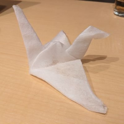 senpen_kakurega's profile picture. え
