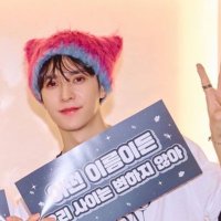 “윤” (slow) (@howtolove_hl) 's Twitter Profile