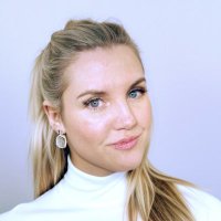 Dr. Kerry (@kerryakashian) 's Twitter Profile