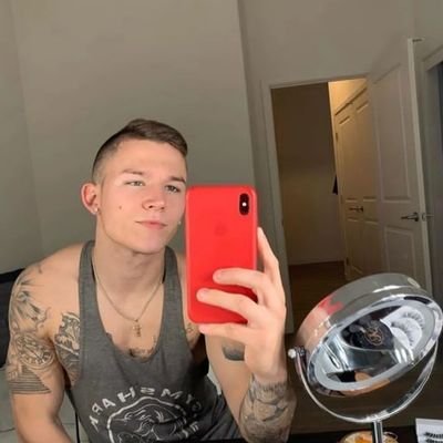 I'm single looking for serious relationship ♥️❤️🩹