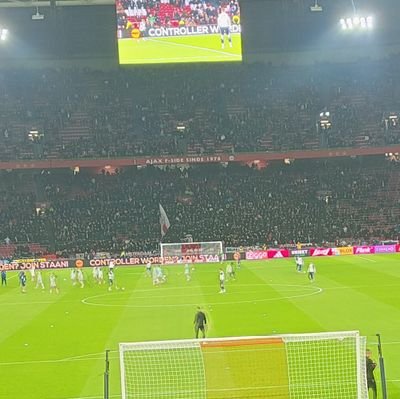 JariKLi's profile picture. 