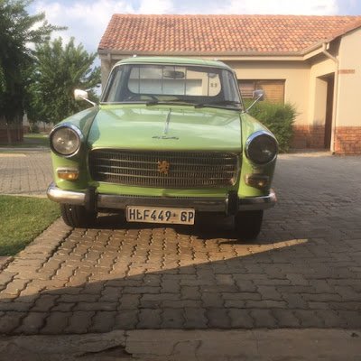 FrankDe70899's profile picture. 