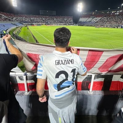 Vida de hincha. 50% San Martín/50% Sivori. JMMN. La pelota siempre al 10 pero que pase por el 5. © 3K. Okocha. Pibe 🎮. Que vuelvan los visitantes!