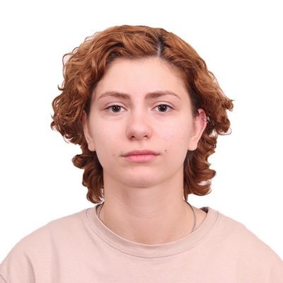 marysimonian_a's profile picture. • Data Analyst • Prompt Engineer •