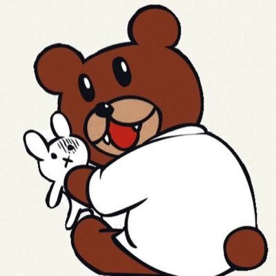 中華好き🍜 ギターとベース、 ペチペチ練習してます。_(:3 」∠)_ 音楽は大好きです。。。! まだ未熟者ですが、よろしくお願いします!