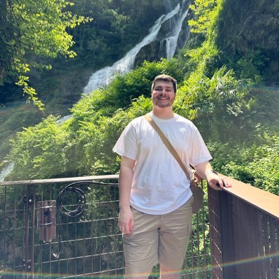 Eth_Phillips1's profile picture. .