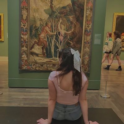 mosquith0es's profile picture. unapologetically unhinged 🧸🎀 mcneese 2027💙