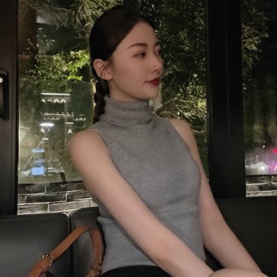 Kinantiurfa's profile picture. I own a medical beauty salon in my spare time, I like to play golf and ‍🏋️‍ 🏋️‍♂️exercise and study foreign cultures and travel around the world ✈✈