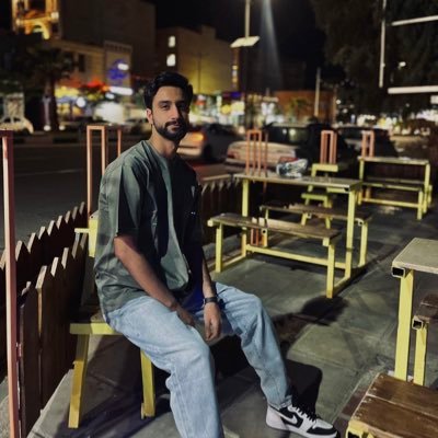 itsvahidreza's profile picture. نمیدونم