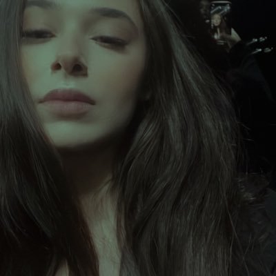 BusraBurcin's profile picture. ♠️ https://t.co/cGxNnk7ZVV