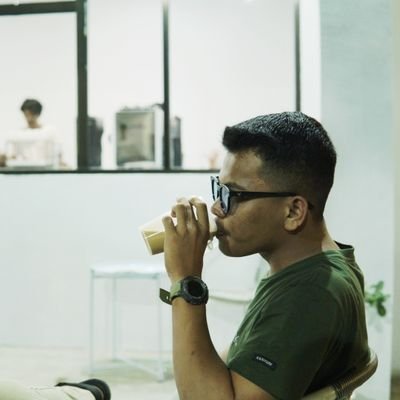 christaldo10's profile picture. not yet