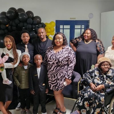 BrentParke37243's profile picture. Road to 400 followers 
man of the people, Carlisle united 💙🤍