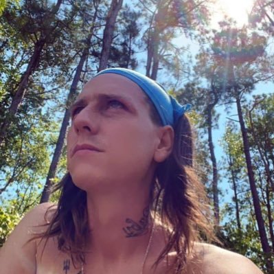 gage_chestnut93's profile picture. life’s like an ocean sometimes it’s smooth, sometimes it’s rough you just gotta push through the waves  to make it through!!