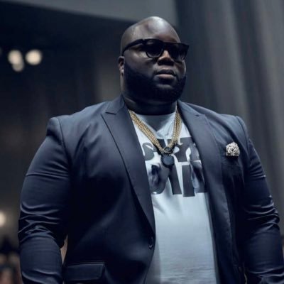 soivilien's profile picture. The harder you work for something, the greater you'll feel when you achieve it