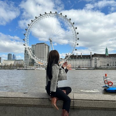 Sophia24338572's profile picture. For people who value this quality in a person, a woman who isn't afraid to branch out and attempt new things is more likely to stand out.