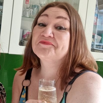 Faye3011's profile picture. Global media, ents, sports recruiter.
Lover & Reviewer of Theatre & Cabaret.
Loves a Cheese Joke or three
Grieving blackie cat
