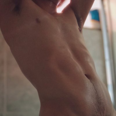 Puto calentón 🥵con ganas de comer culos🍑🍆