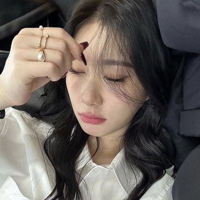 HelenRiver5253's profile picture. 