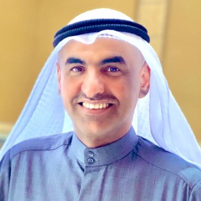 بكالريوس قانون مدير إدارة سابقا بديوان الخدمة المدنية