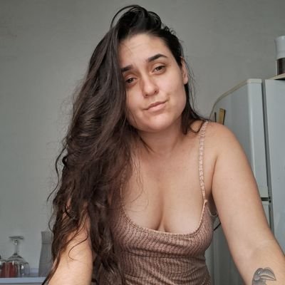 cultura e educação são coisas profissionais, nesse perfil só tem vagabundagem das grandes