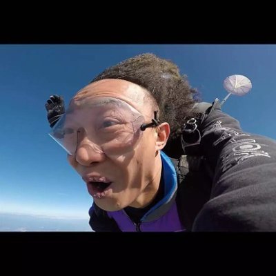 0xe_beggar's profile picture. 