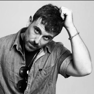 elvascolucas's profile picture. Músico y Docente. Escuchá VINXA, mi primer disco ➡️ https://t.co/mApXuFvRlG